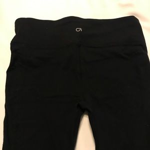 Black cropped leggings